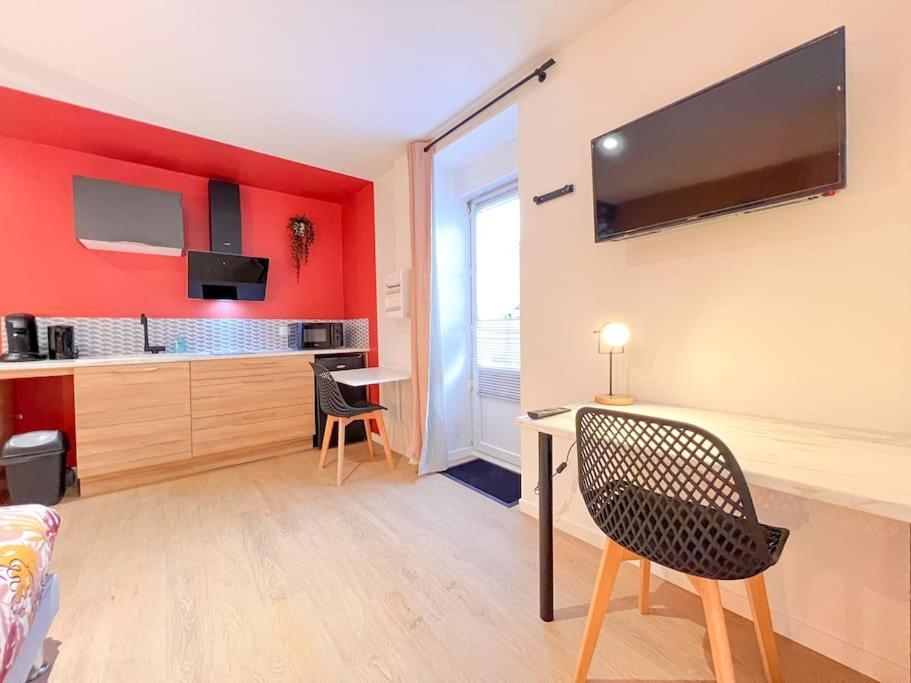 La Feuilleraie N1-Standingappart-Wifi-Proche Ville Fontenay-le-Comte Exteriör bild