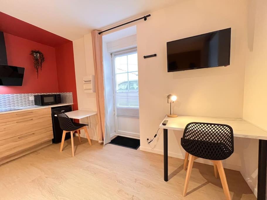 La Feuilleraie N1-Standingappart-Wifi-Proche Ville Fontenay-le-Comte Exteriör bild